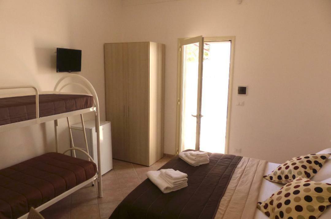Almare B&B Сан Пиетро ин Беваня Екстериор снимка